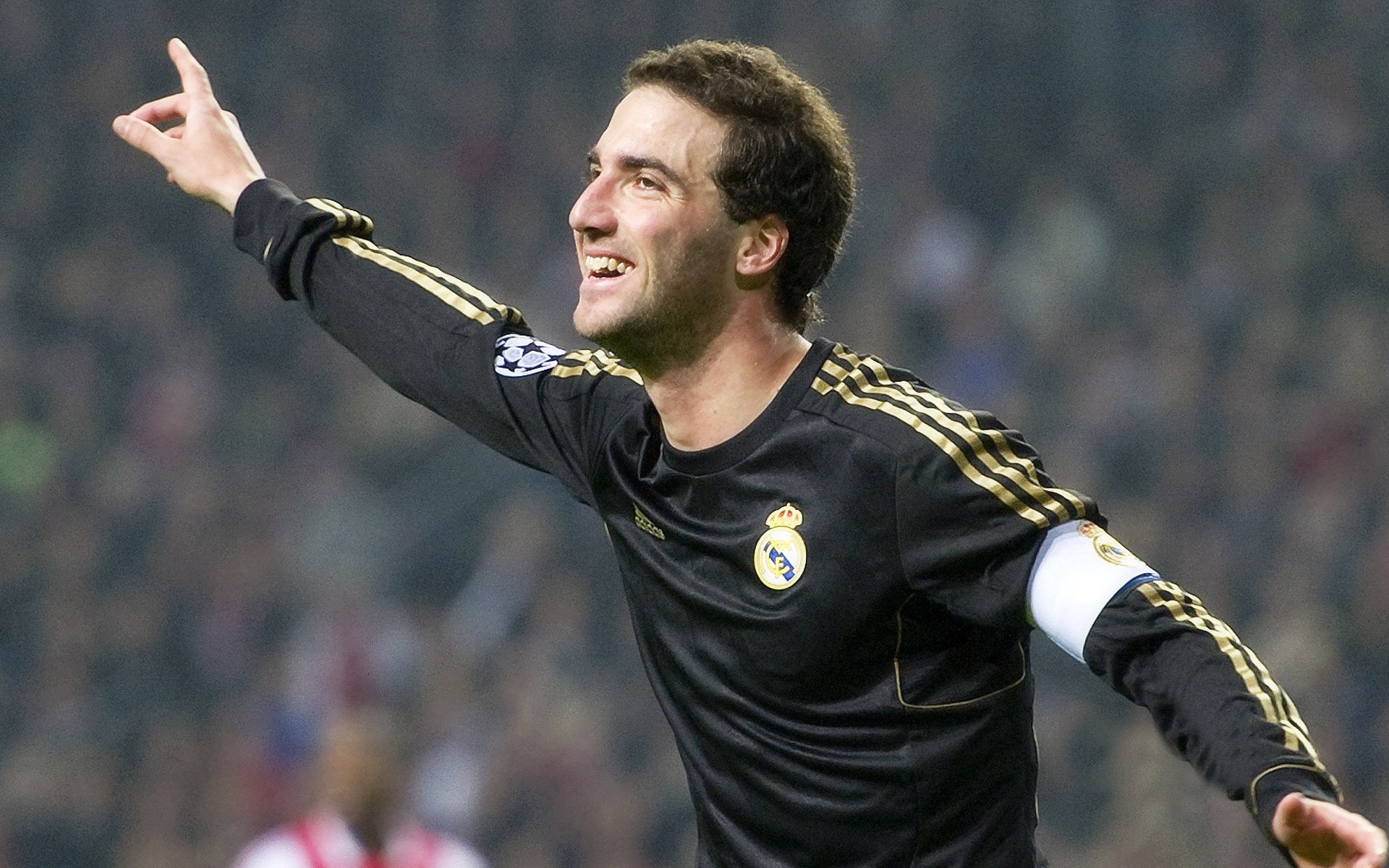 未来“欧洲新星”崭露头角，欧冠舞台的璀璨未来，欧冠准备